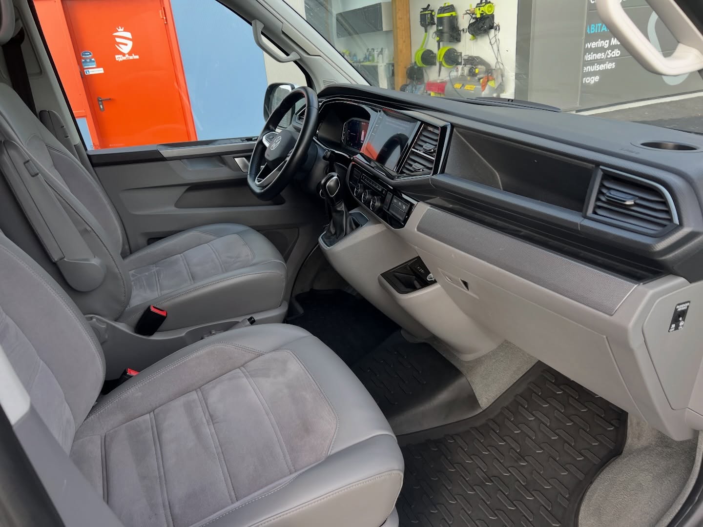 Nettoyage intérieur FULL EXCELLENCE AUTOS